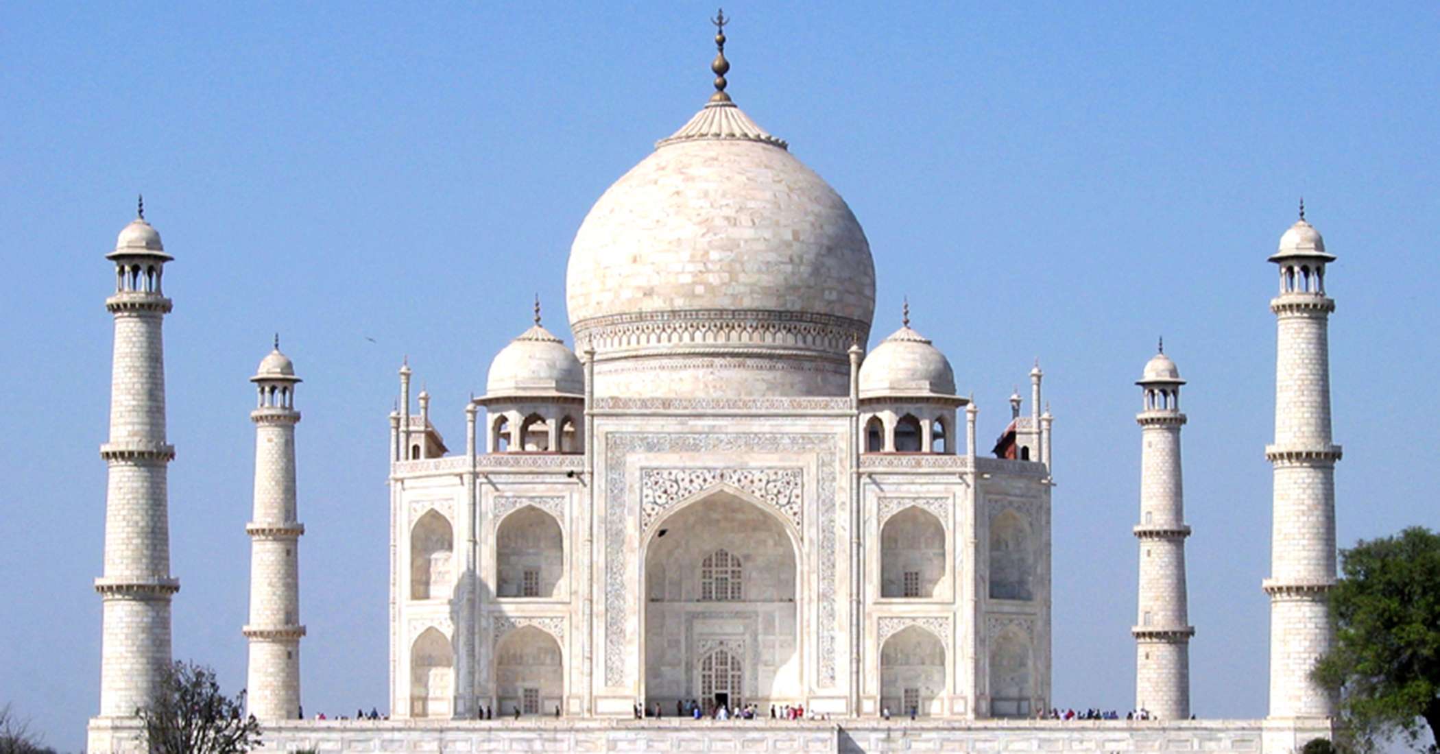 AGRA - City of Taj Mahal